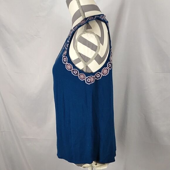 EM Blue Embroidered Halter Top - Picture 4 of 8
